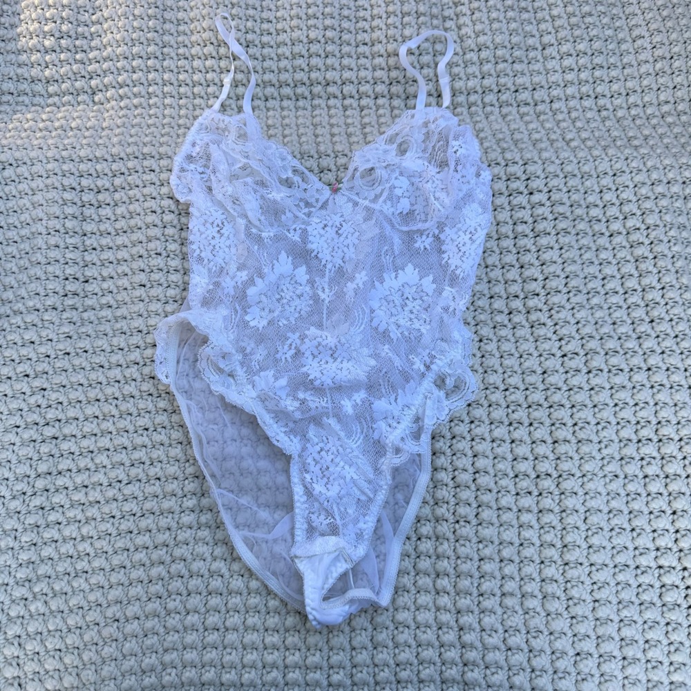 Vintage White Floral Lace Bodysuit Sheer Mesh Back Embroidered Rose Large USA